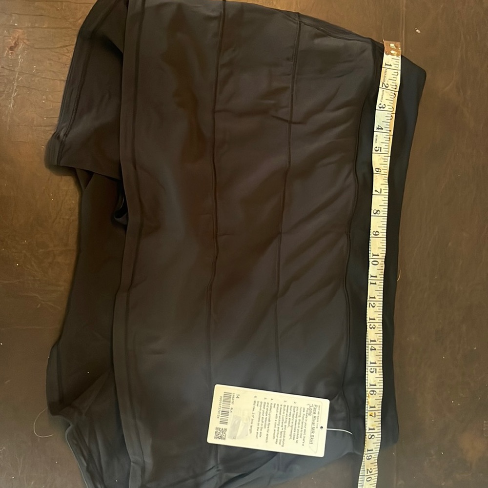 NWT (new with tags) lululemon pace rival MR skirt long size: 14